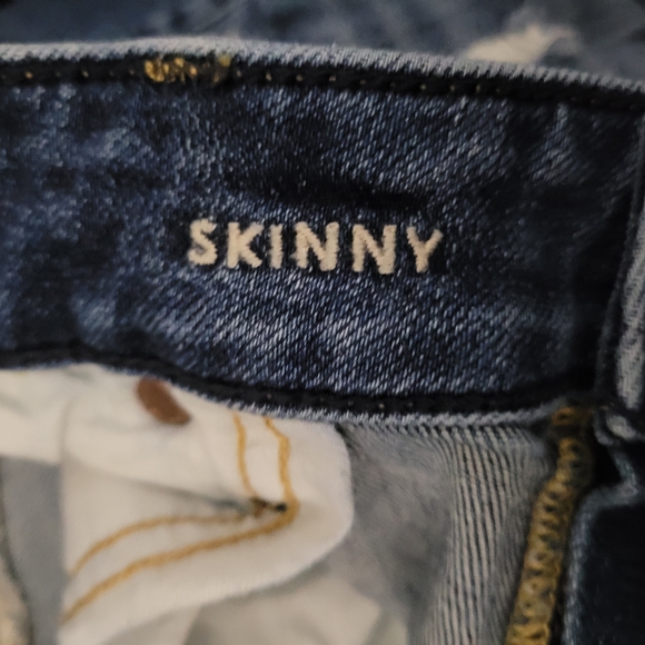 AMERICAN EAGLE | Next Level Airflex skinny distressed busted knee jeans - Picture 7 of 10